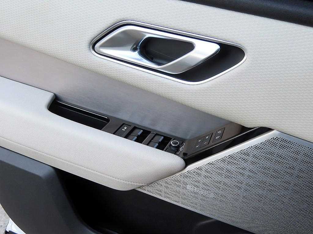 Land Rover Range Rover Bella - Vista 12