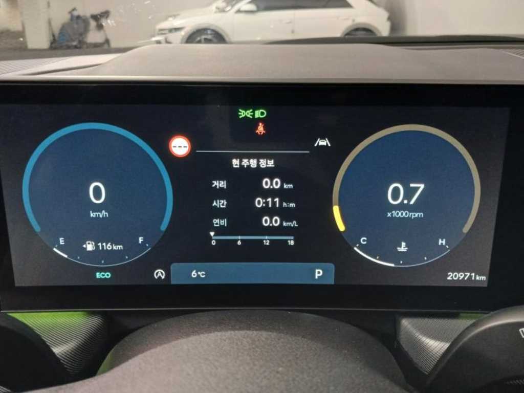 HYUNDAI Sonata - Vista 10