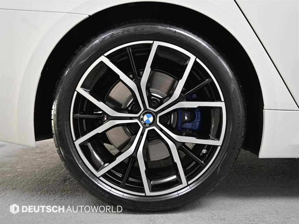 BMW 5 Series - Vista 5