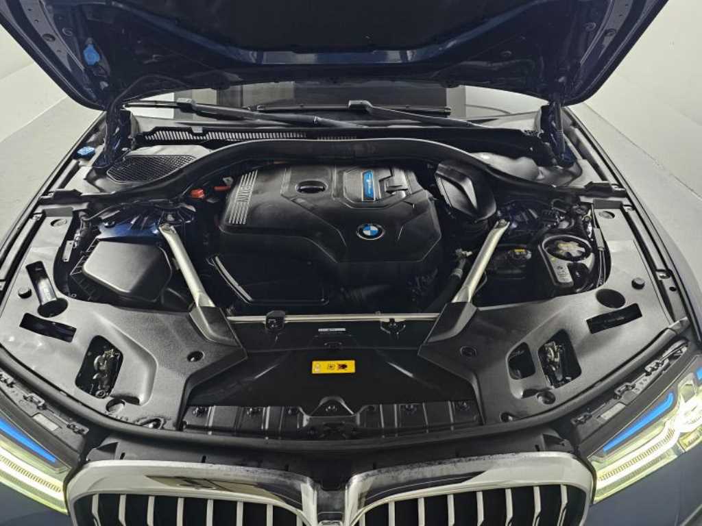 BMW 5 Series - Vista 6