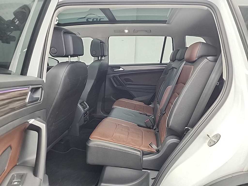 Volkswagen Tiguan - Vista 12