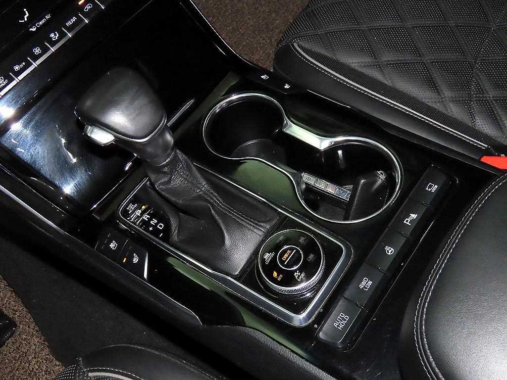 KIA Mohave - Vista 12