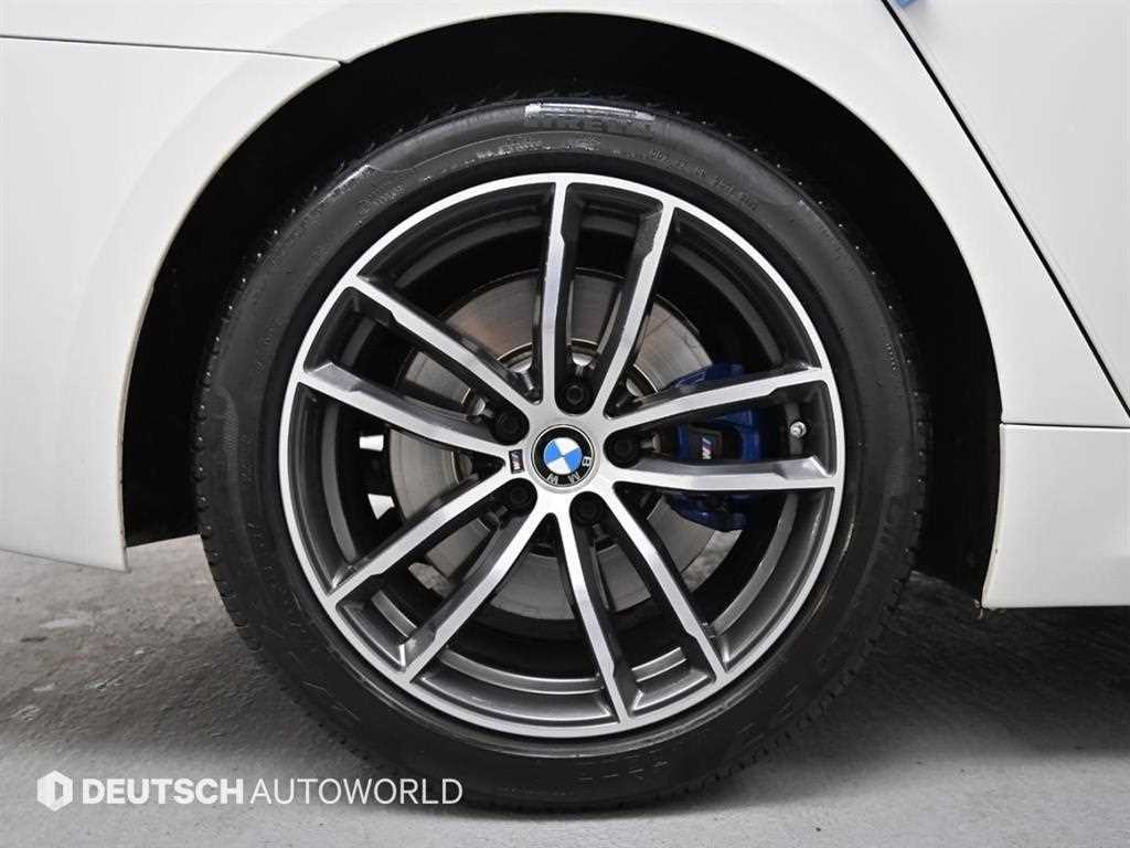 BMW 5 Series - Vista 5