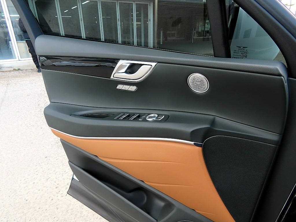 Genesis GV80 - Vista 11