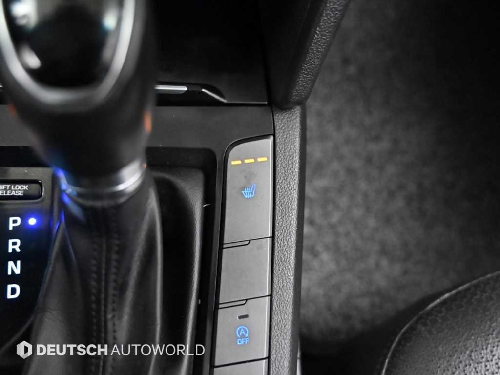 HYUNDAI Avante 2018 Blanco - Importación desde Corea - HF Imports Iquique - Foto 17