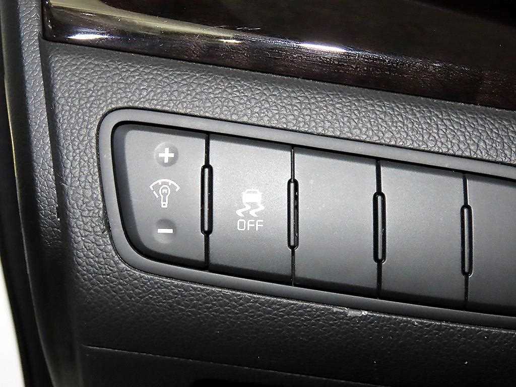 KIA K7 2015 Blanco - Importación desde Corea - HF Imports Iquique - Foto 14