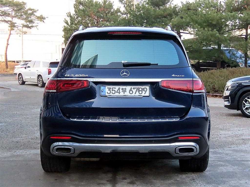 Mercedes Benz GLS Class - Vista 4