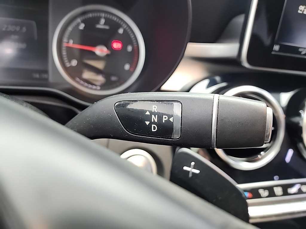 Mercedes Benz C Class - Vista 8