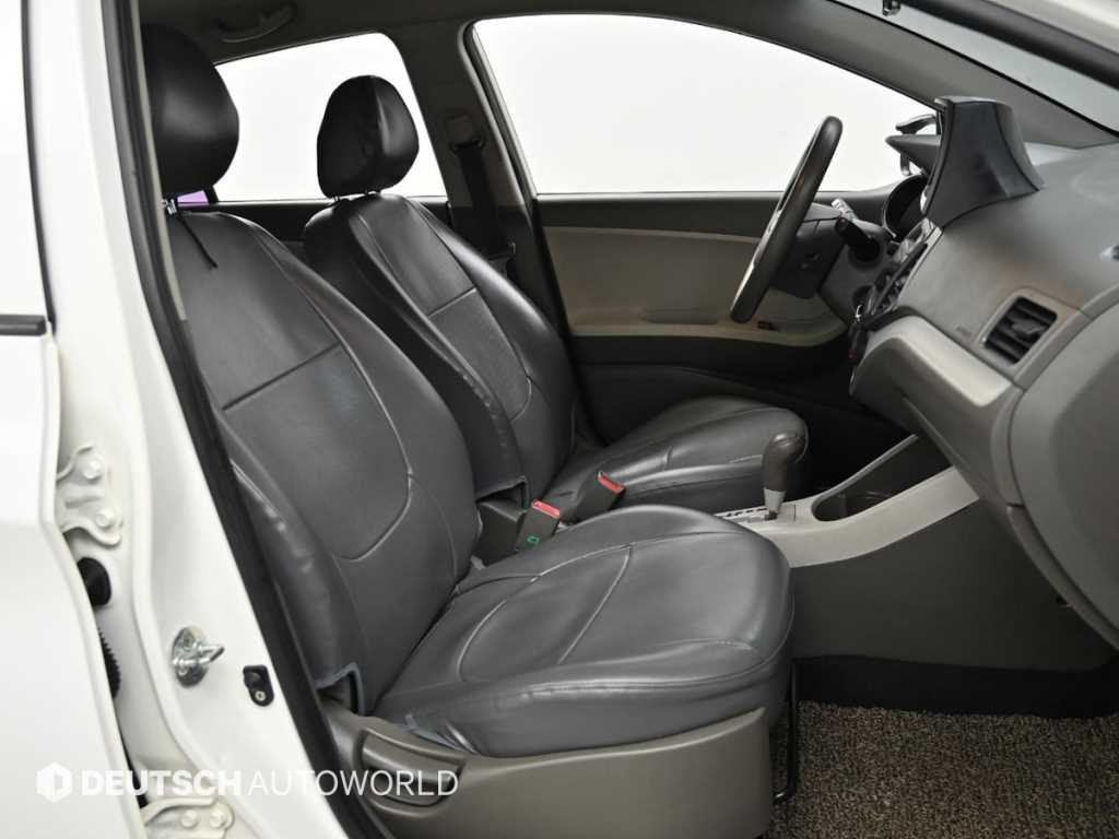 KIA Morning - Vista 10