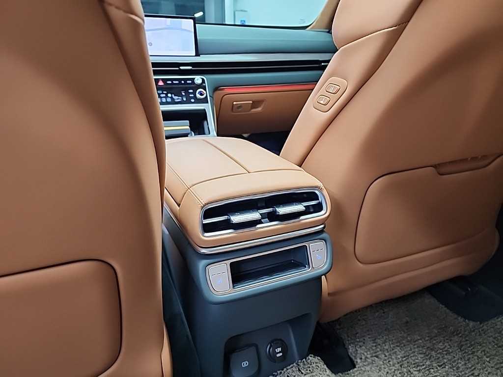 Genesis GV80 2025 Blanco - Importación desde Corea - HF Imports Iquique - Foto 13