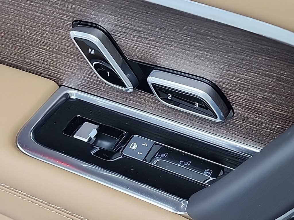 Land Rover Range Rover 2025 Negro - Importación desde Corea - HF Imports Iquique - Foto 15