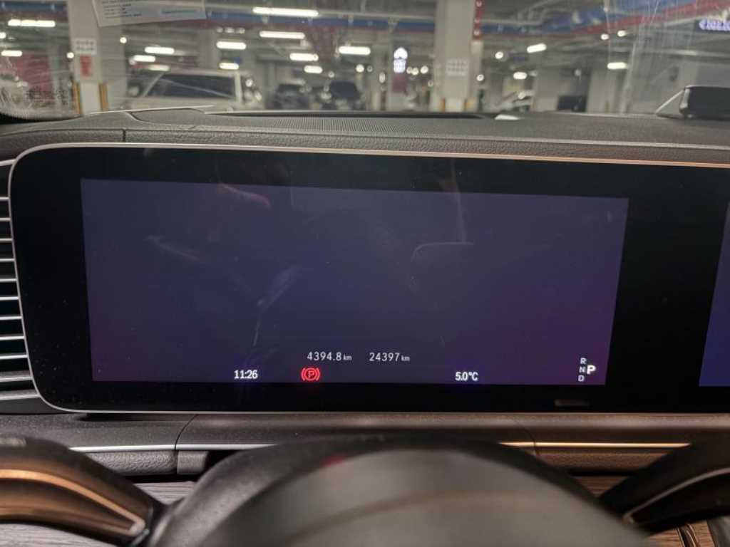 Mercedes Benz GLE Class - Vista 2