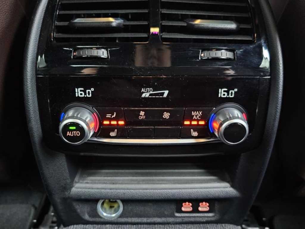 BMW 5 Series 2021 Azul - Importación desde Corea - HF Imports Iquique - Foto 16