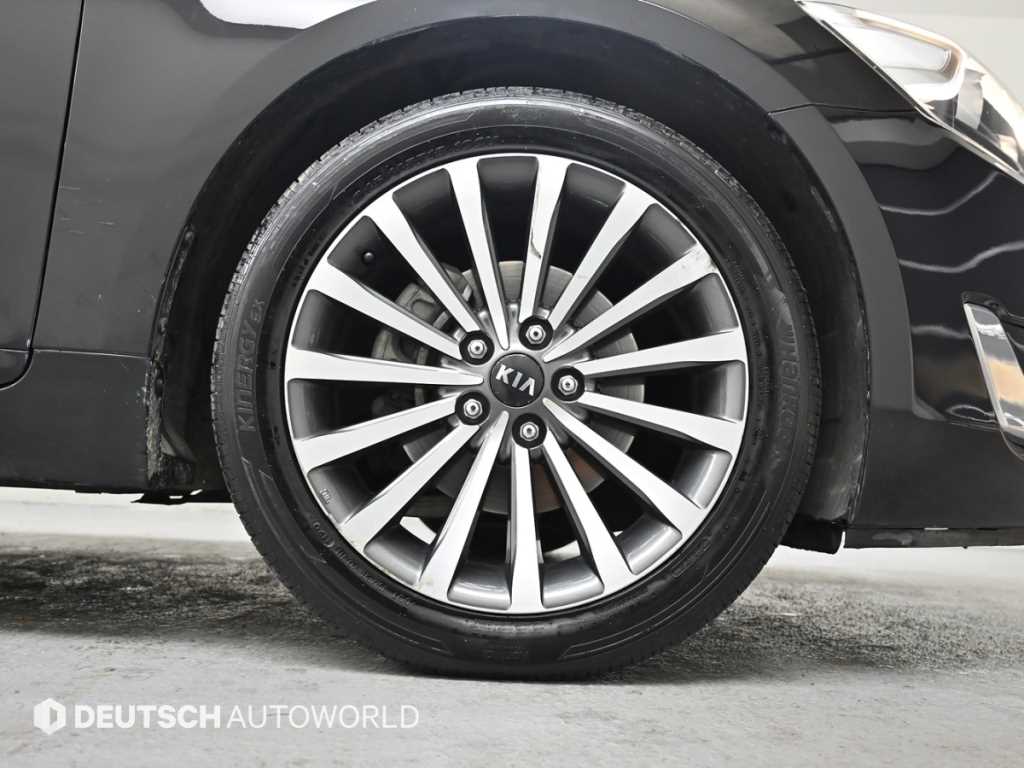 KIA K7 - Vista 5