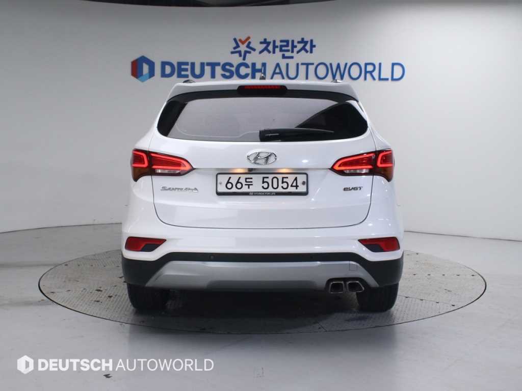 HYUNDAI Santa Fe - Vista 4