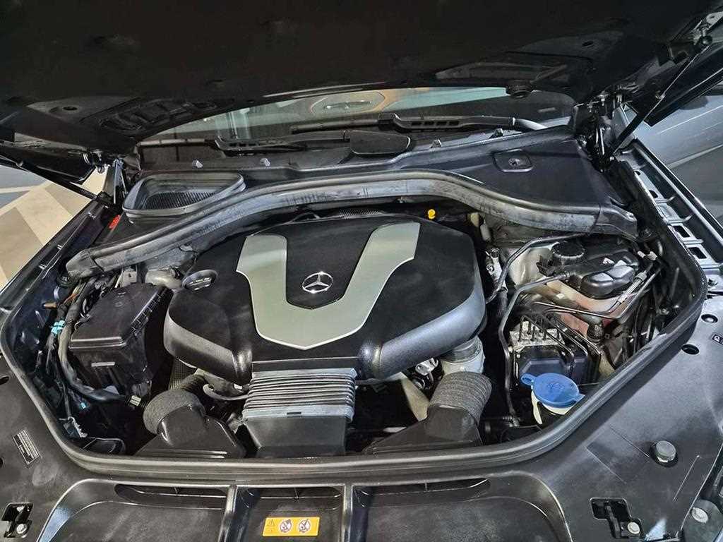 Mercedes Benz GLE Class 2018 Gris - Importación desde Corea - HF Imports Iquique - Foto 19