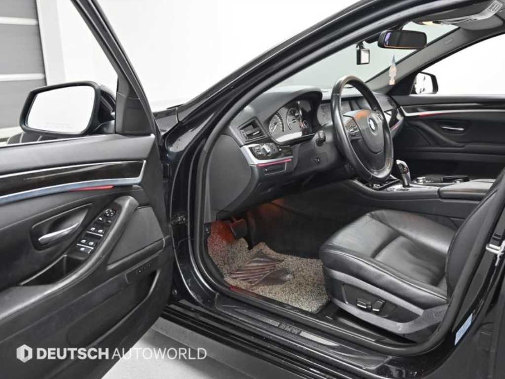 BMW 5 Series - Vista 11