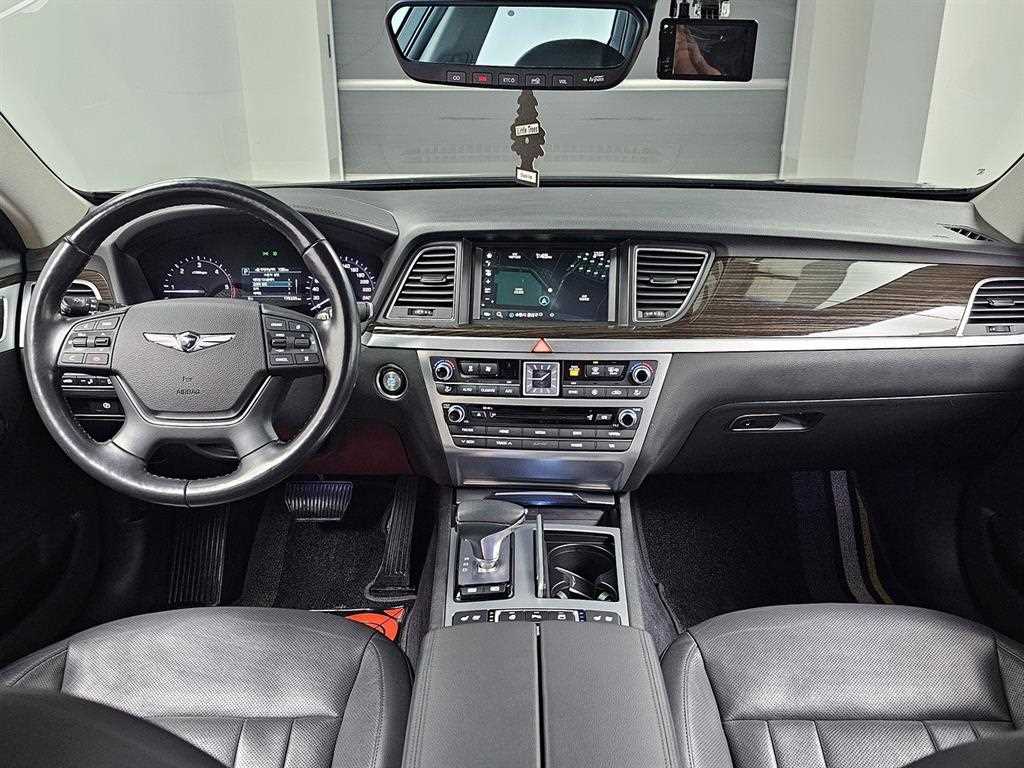 Genesis G80 - Vista 7