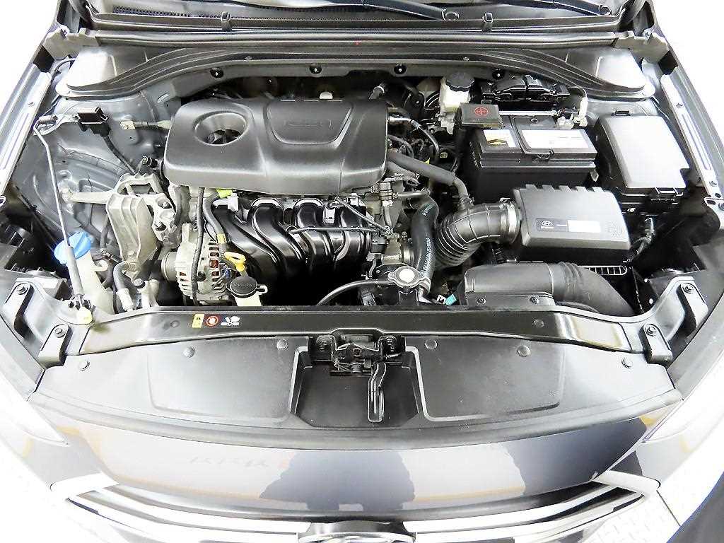 HYUNDAI Avante 2018 Gris - Importación desde Corea - HF Imports Iquique - Foto 17