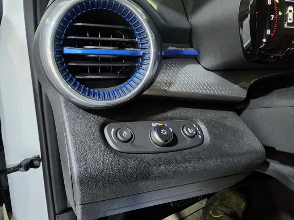 Chevrolet Trax 2024 Blanco - Importación desde Corea - HF Imports Iquique - Foto 15