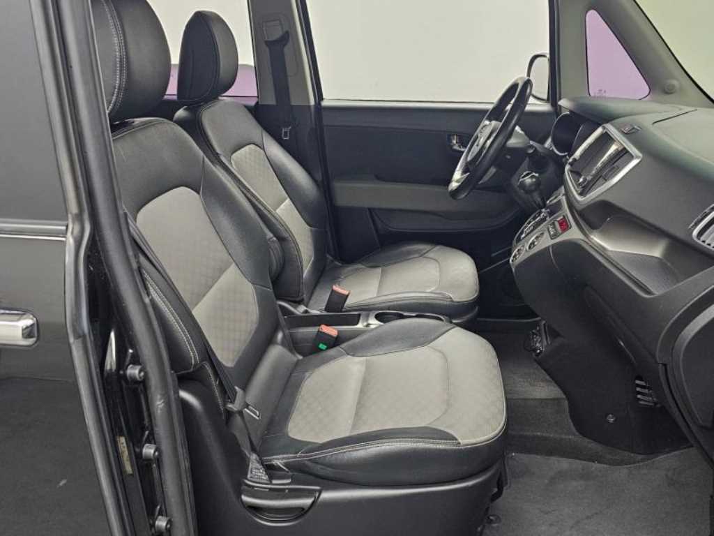 KIA Ray - Vista 10