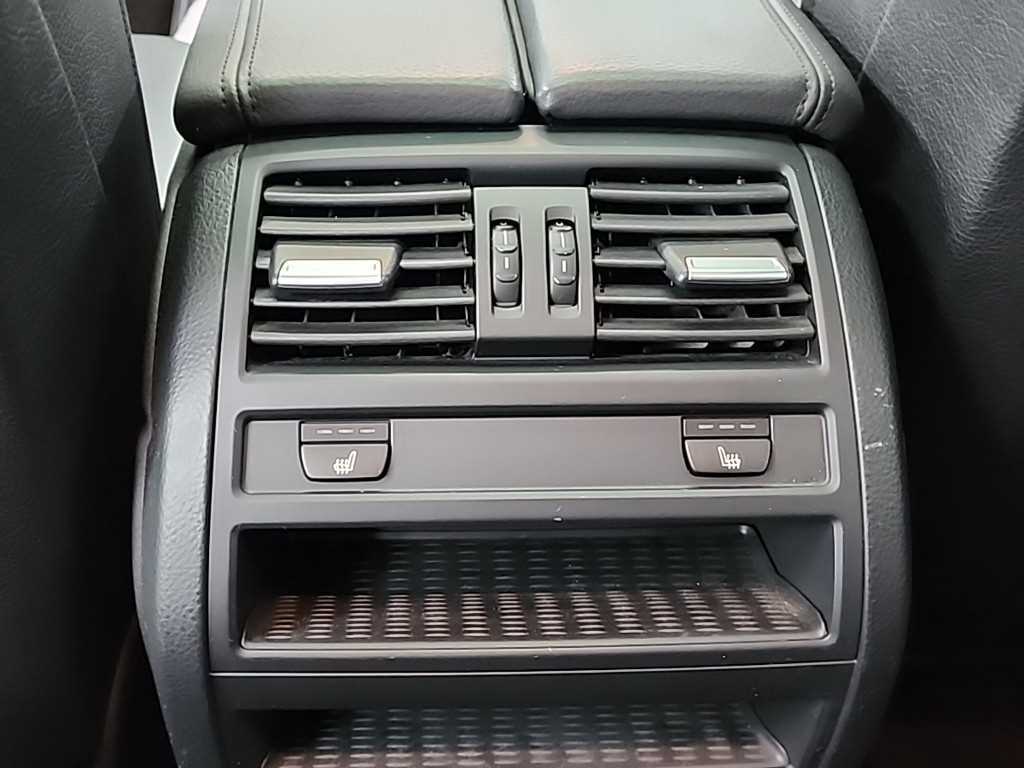 BMW 5 Series 2016 Negro - Importación desde Corea - HF Imports Iquique - Foto 13