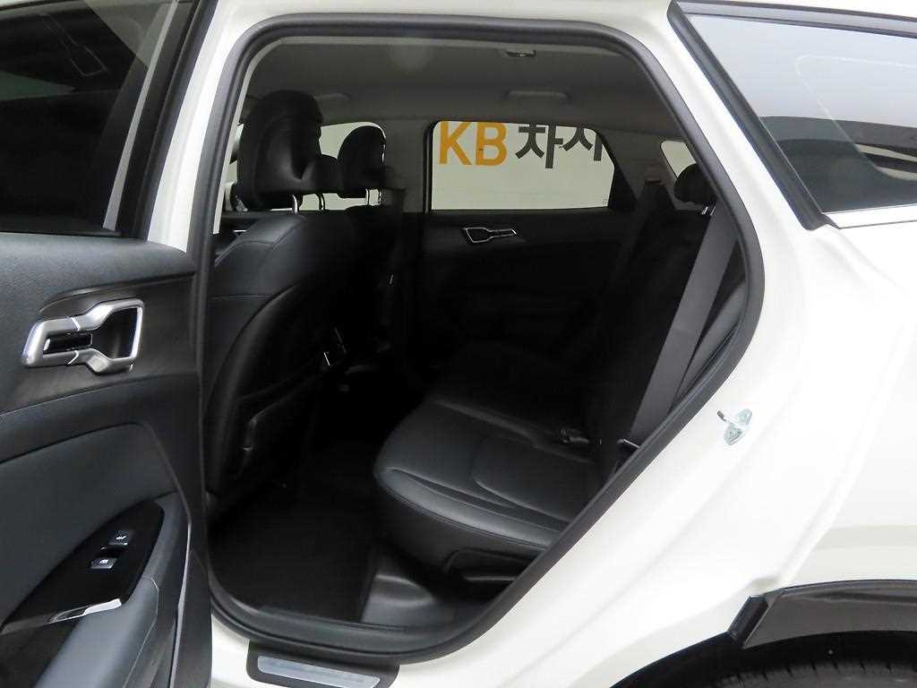 KIA Sportage 2023 - Importación desde Corea - HF Imports Iquique - Foto 13