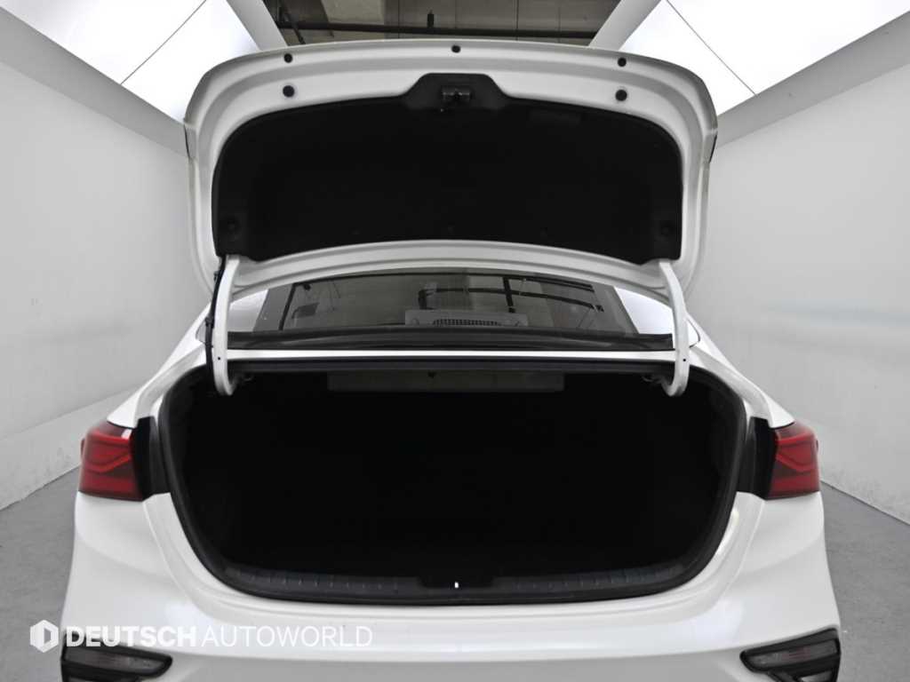 KIA K3 2020 Blanco - Importación desde Corea - HF Imports Iquique - Foto 20