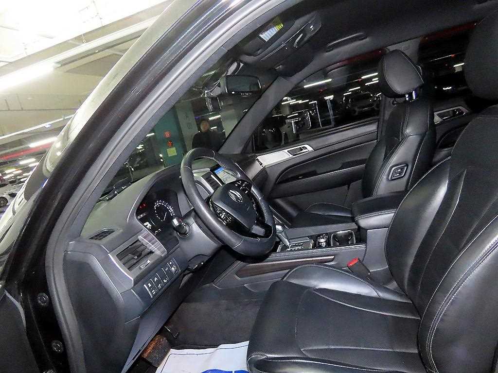 Ssangyong Rexton - Vista 6