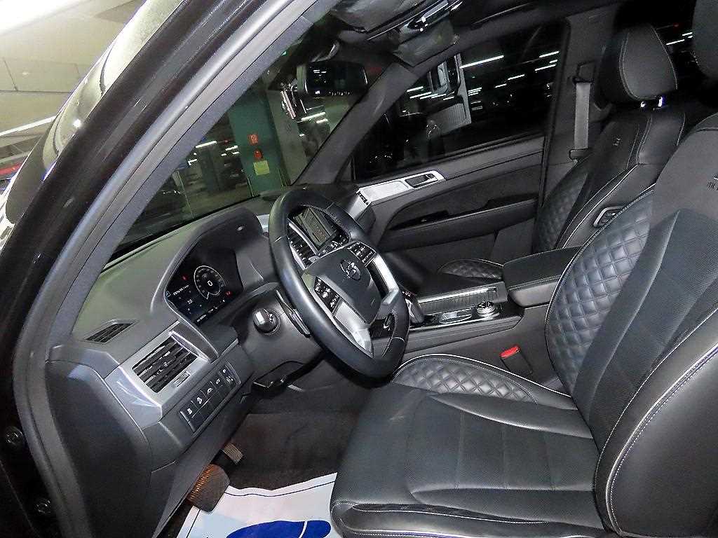 Ssangyong Rexton - Vista 6