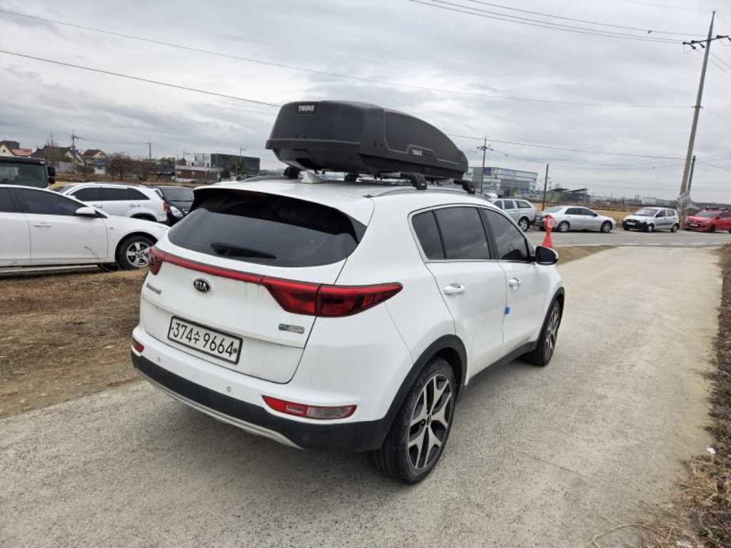 KIA Sportage - Vista 5