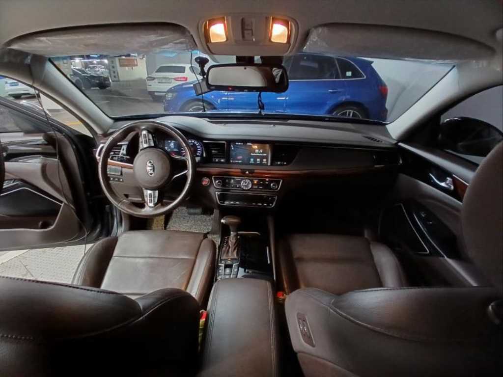 KIA K7 - Vista 6