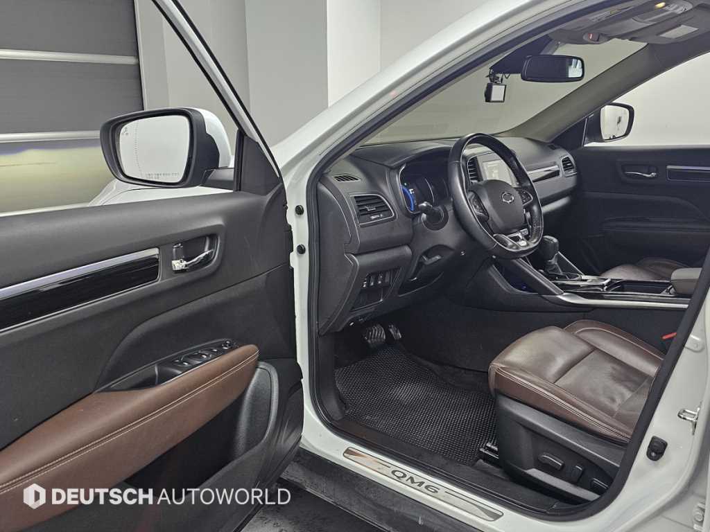 SAMSUNG QM6 - Vista 11