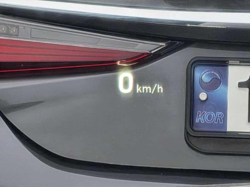 Genesis G80 - Vista 6