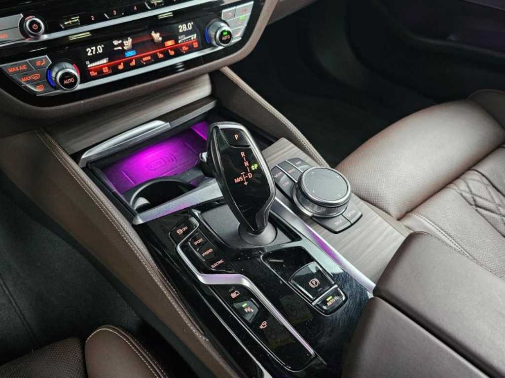 BMW 5 Series - Vista 9