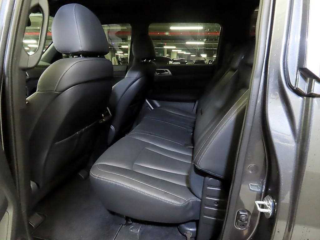 Ssangyong Rexton - Vista 7