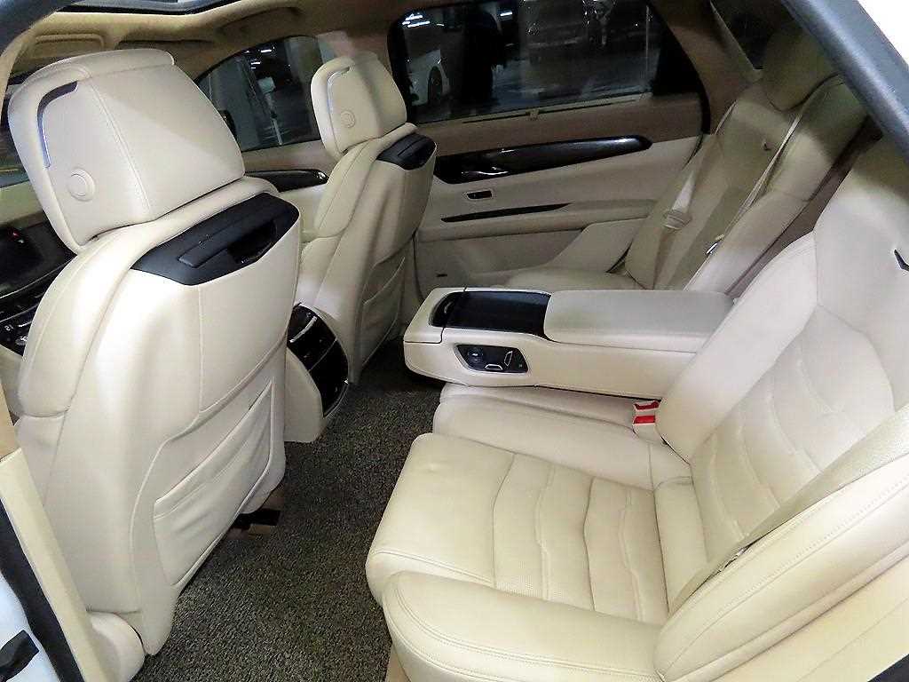 Cadillac CT6 - Vista 8