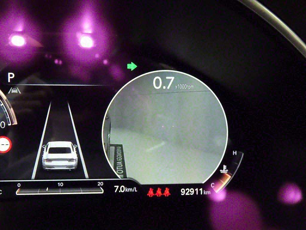 Genesis G80 - Vista 8