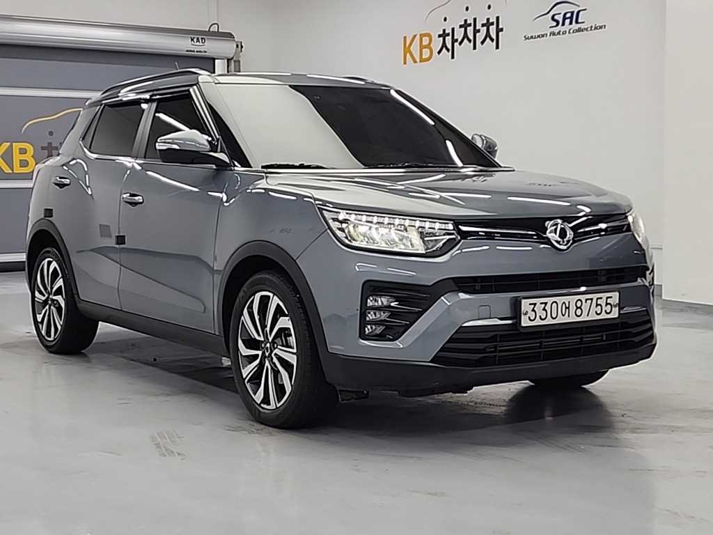 Ssangyong Tivoli - Vista 4