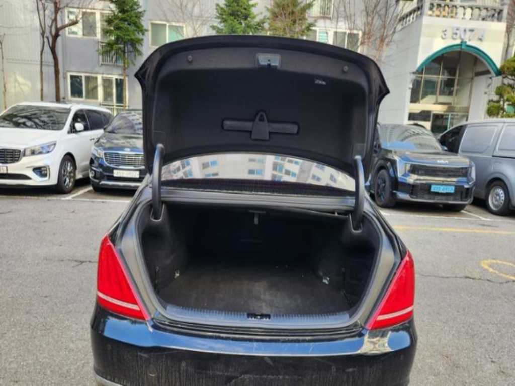 Genesis EQ900 - Vista 5