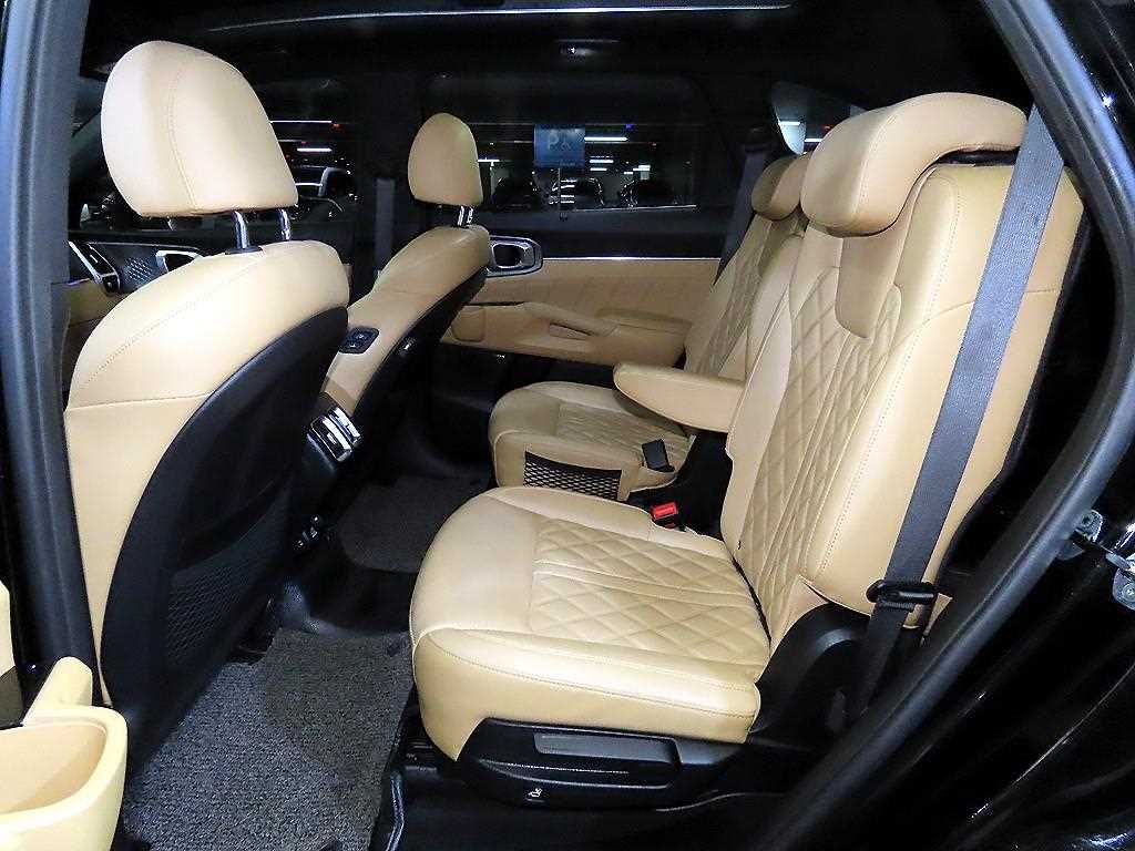 KIA Sorento - Vista 7