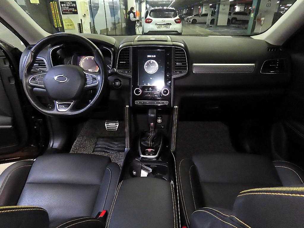 SAMSUNG QM6 - Vista 10