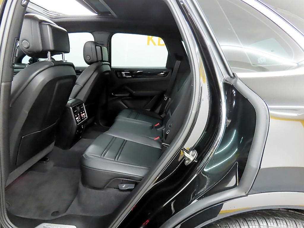 Porsche Cayenne - Vista 6