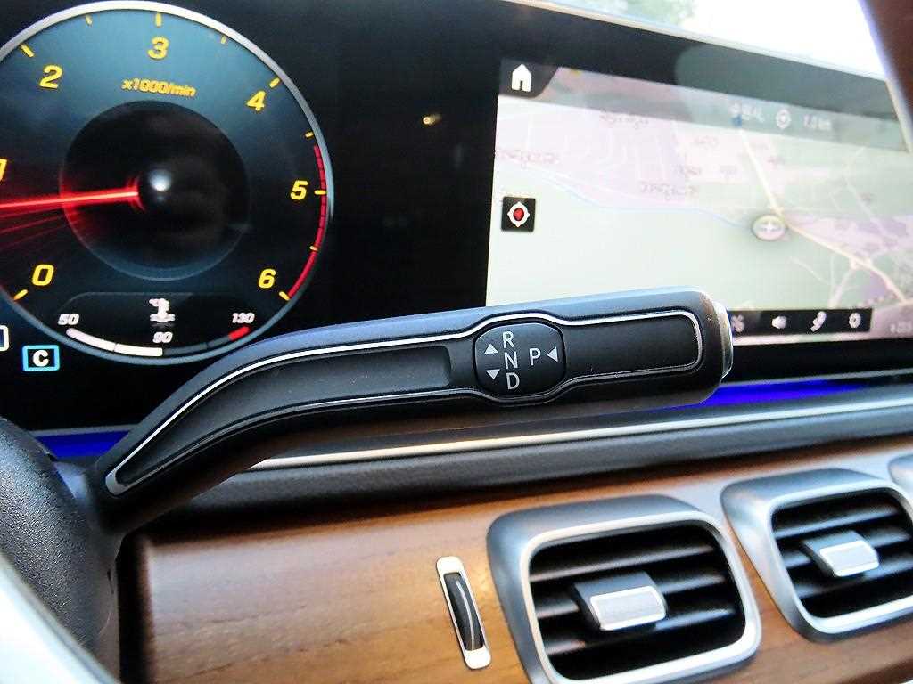 Mercedes Benz GLS Class - Vista 10