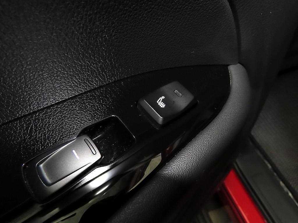 Ssangyong Rexton 2024 Rojo - Importación desde Corea - HF Imports Iquique - Foto 15