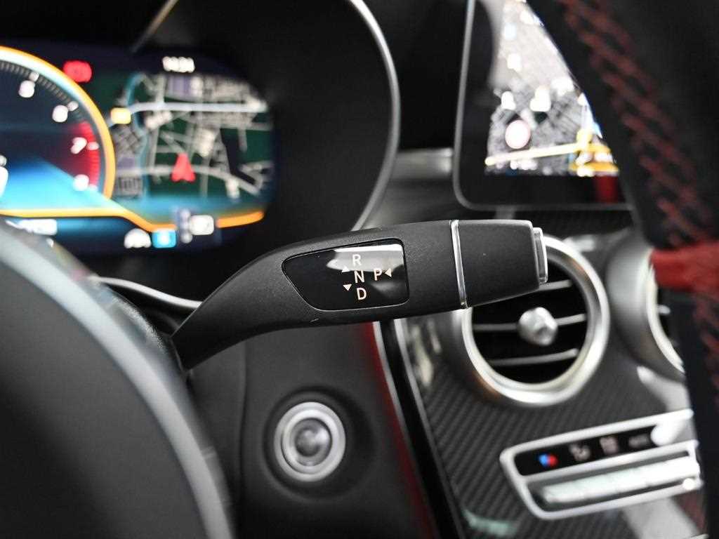 Mercedes Benz GLC Class - Vista 9