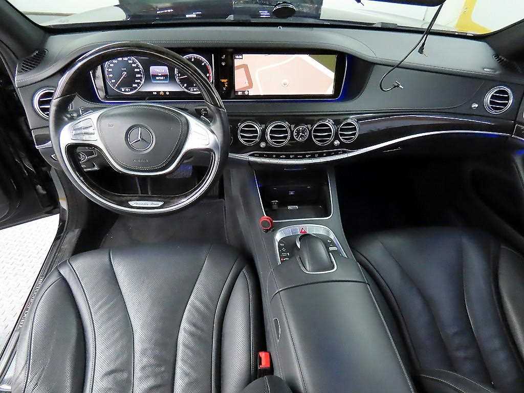 Mercedes Benz S Class - Vista 7