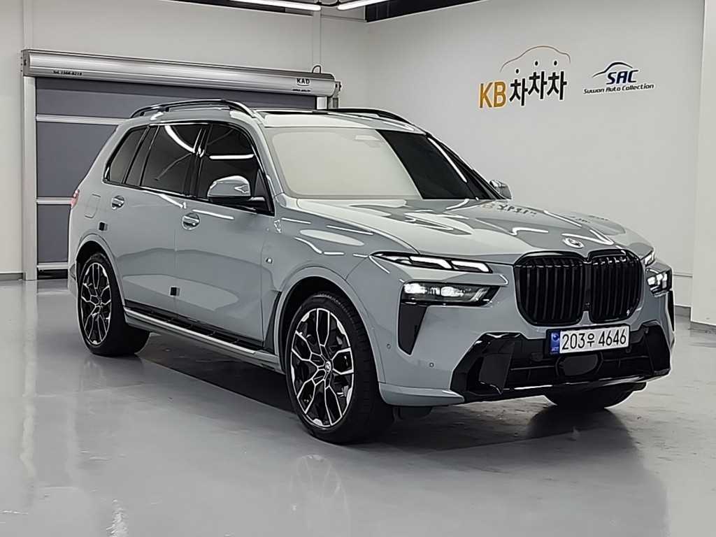 BMW X7 - Vista 4
