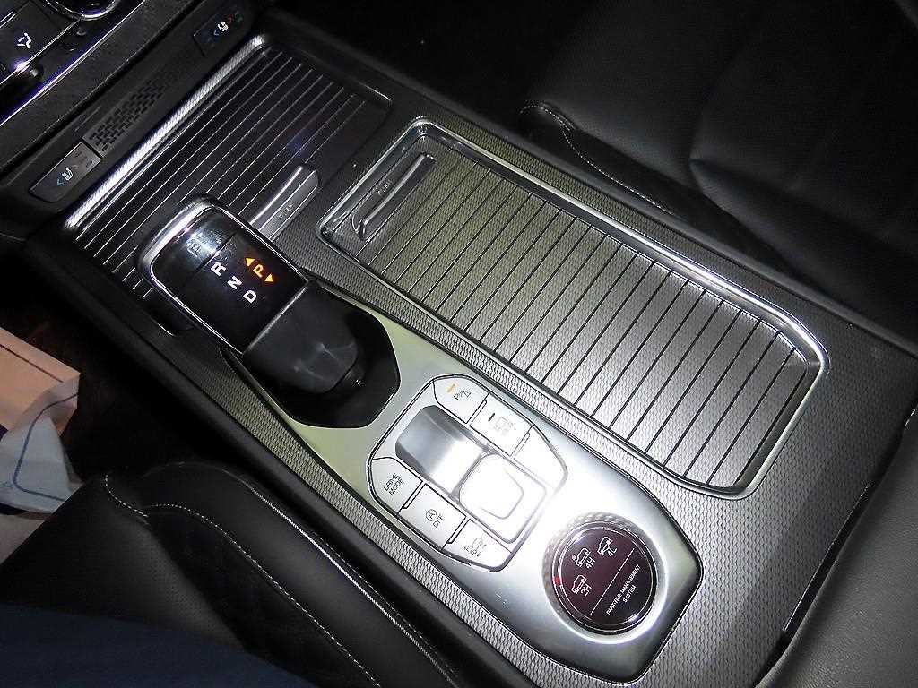 Ssangyong Rexton - Vista 12