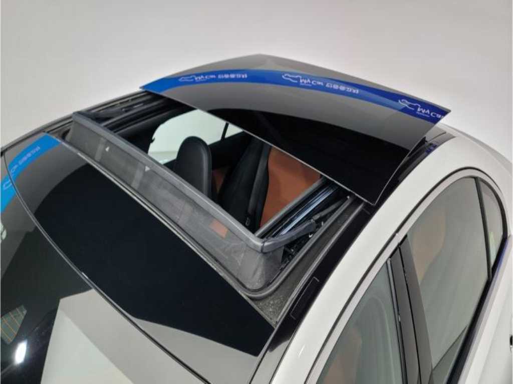 Mercedes Benz C Class - Vista 6